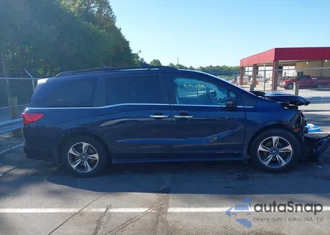 2018 Honda Odyssey Touring from USA, damaged, VIN 5FNRL6H84JB071538